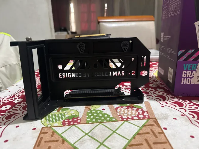 Suporte vertical de placa de vídeo cooler master