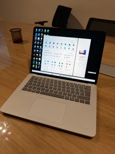 Microsoft Surface Laptop Studio 2