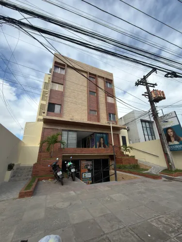 Sala Comercial - Parcelo e aceito carro - Principal da Fernandes Lima