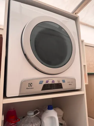 SECADORA DE ROUPAS ELETROLUX 10KG - PAREDE E PISO 110V