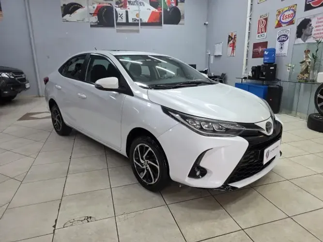 Toyota Yaris XLS Sedan 1.5 Flex 16V 4P Aut. 2023