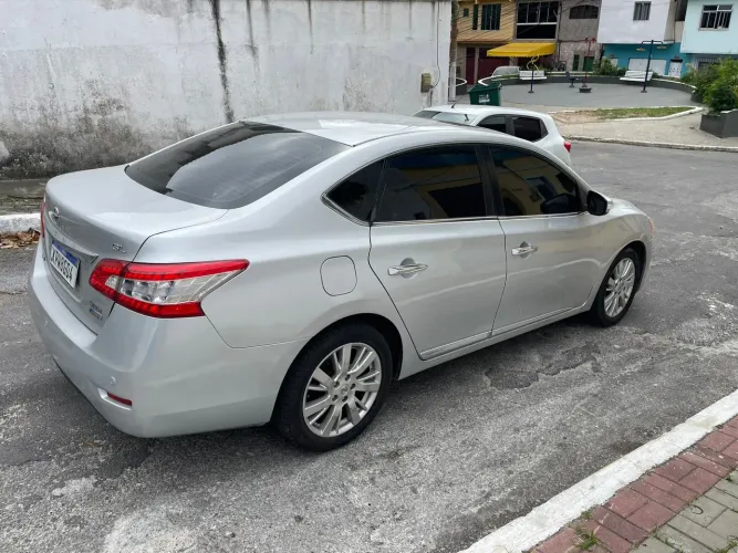 Nissan Sentra SL 2.0/ 2.0 Flex Fuel 16V Aut. 2014