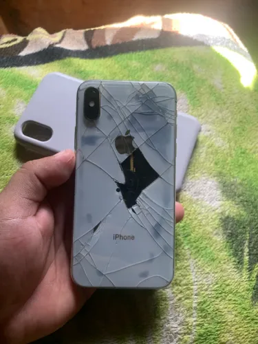 iPhone X