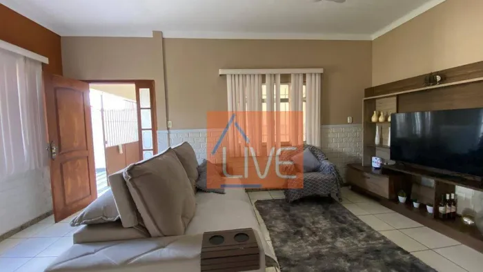 LIVE VENDE: Casa com 3 quartos, 2 vagas 121 m² por R$ 359.000 - Galo Branco - São Gonçalo/