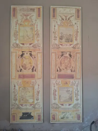 Dois Painéis com pintura romana