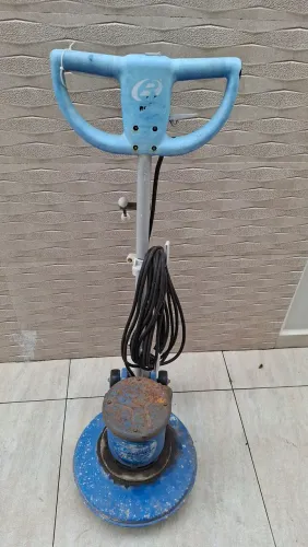 Enceradeira e limpadora 