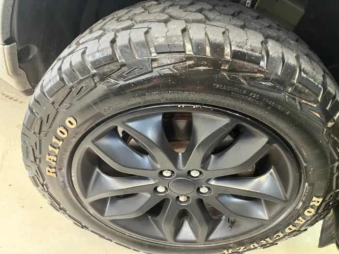 4 Pneus 235x60 r 18 AT Roadcruza