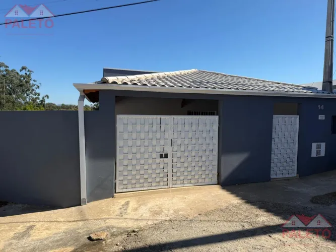 Casa a venda na cidade de Porangaba interior de SP, Centro próximo a Praça da Matriz