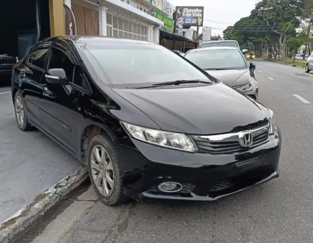 Honda Civic Sedan EXS 1.8/1.8 Flex 16V Aut. 4P 2012