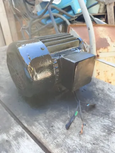 Motor trifásico 2cv