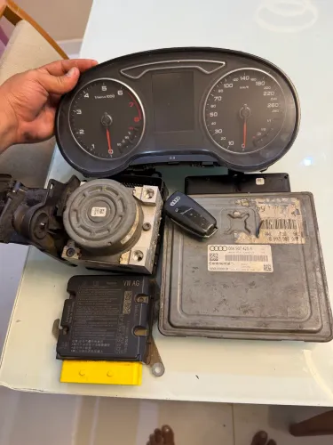 KIT CODE - AUDI A3 1.8 2013 a 2016