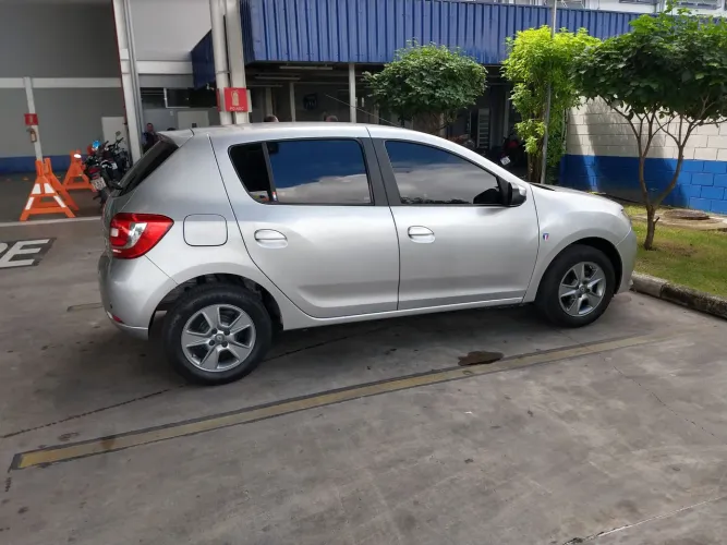 Renault Sandero Expression Hi-power 1.0 16V 5P 2015