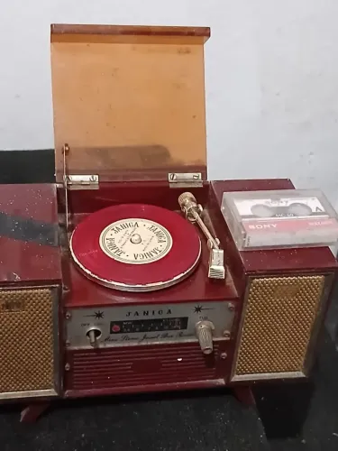 Mini Rádio Porta-Jóias Janica SRB-12 (Anos 60) - Vintage Japonês Raro para colecionador