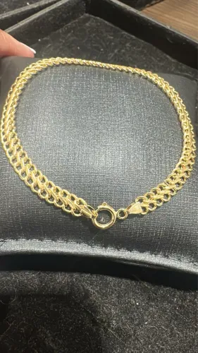 Pulseira modelo Lacraia em ouro 18k