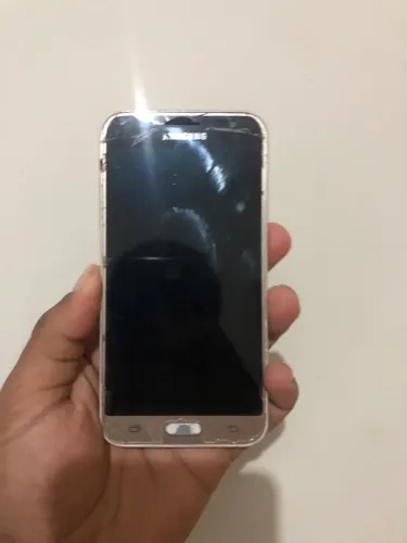 Celular Samsung J3