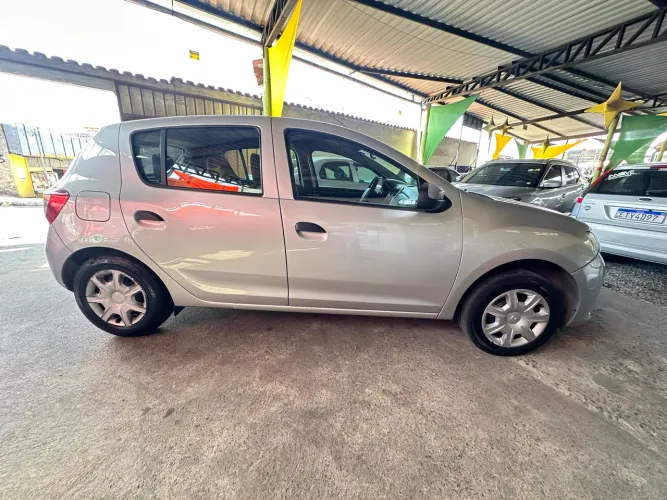 Renault Sandero Authentique Flex 1.0 12V 5P 2018