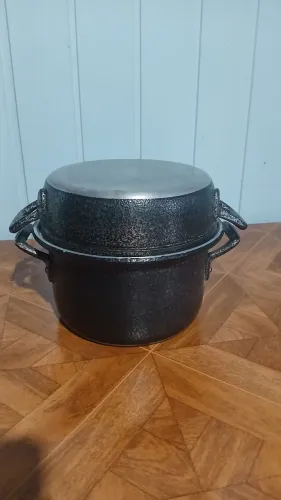 Panela para cozimento á vapor