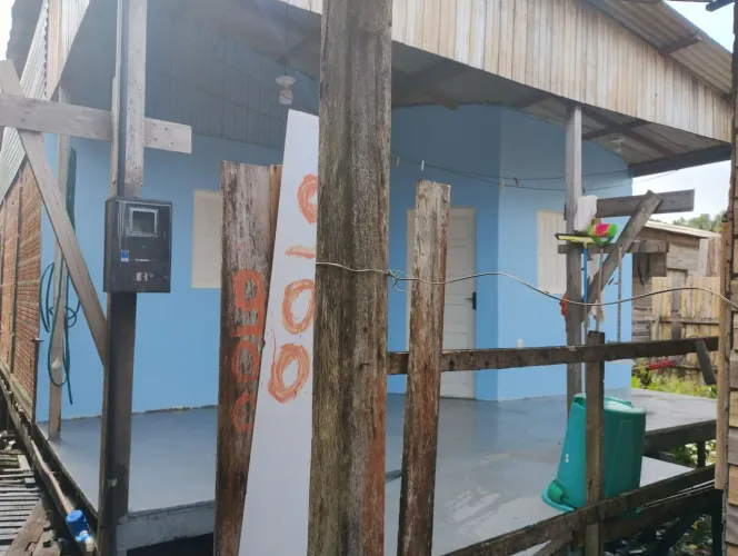 Vendo casa em área de ressaca
