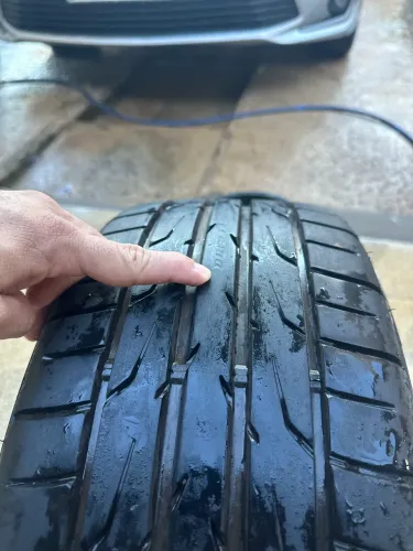 Pneu 225/45/R17