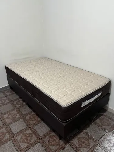 Cama box de viúvo com colchão de excelente qualidade
