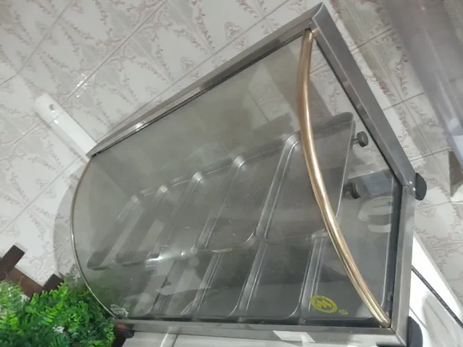 VENDO UMA ESTUFA NOVA , ZERO PARA SALGADOS E OUTROS ALIMENTOS VALOR 800 REAIS