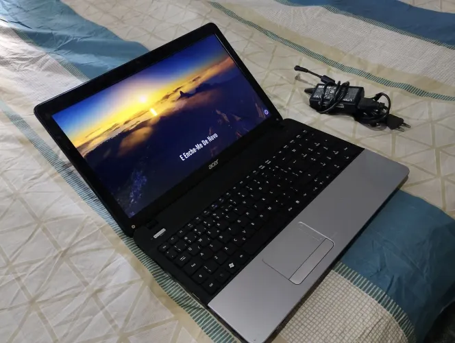Notebook acer core i3 hd 640 gb bateria boa já formatado
