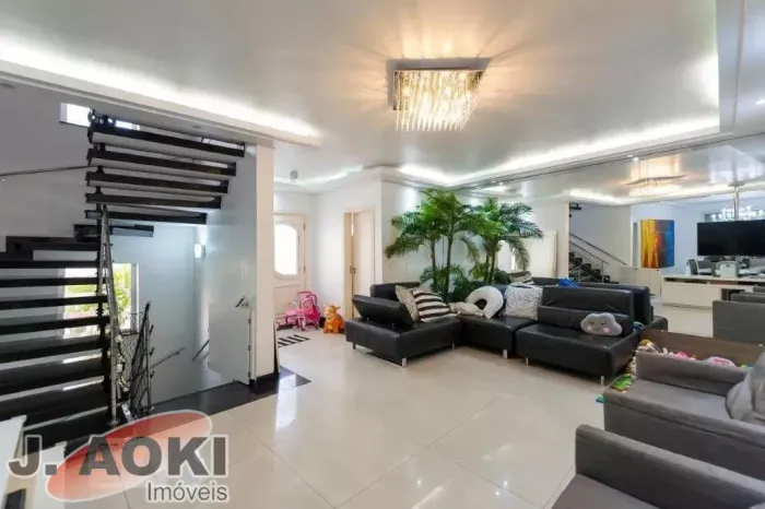 Casa de para venda tem 340 m² com 3 quartos em Vila Santo Estéfano