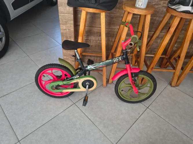 Bicicleta infantil Caloi aro 16