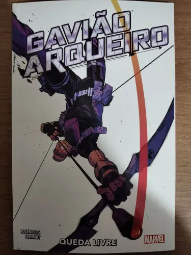 Marvel editora Panini Gavião Arqueiro: Queda Livre Capa Cartão páginas especiais internas