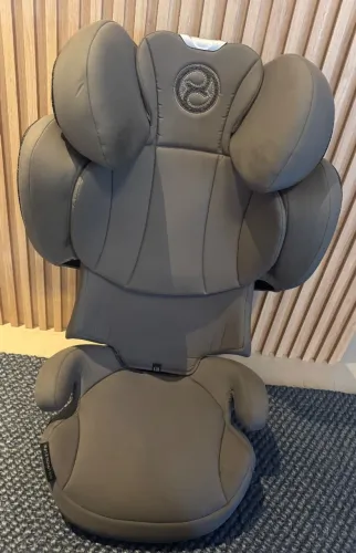 Assentos de Elevação com Encosto Cybex