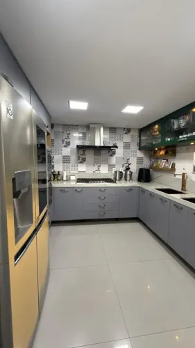 VENDA | LITORÂNEA BEACH 217 m² | 13º ANDAR | VISTA MAR