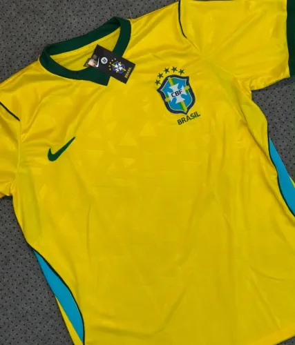 Camisa Seleção Brasileira bordada 