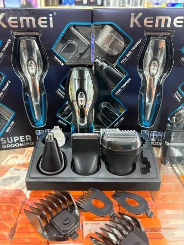 Máquina de tirar pelos com múltiplas funções