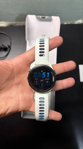 Relógio Smartwatch Garmin Forerunner 265 Amoled Branco