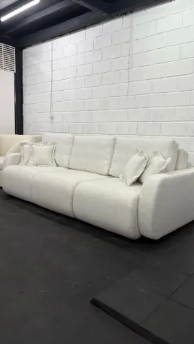Sofá cama novo molas ensacadas 2,70 mts