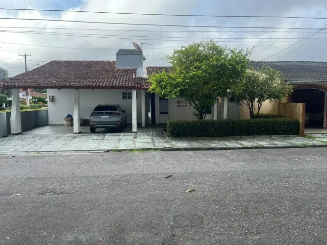 ALUGO CASA NO CONDOMÍNIO GREEN GARDEN / COM 3/4 SUÍTE | ESCRITÓRIO | 2 VAGAS DE GARAGEM