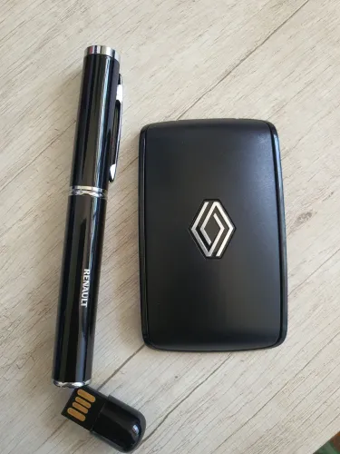 VENDO - CARCAÇA DE CHAVE CARTÃO ORIGINAL RENAULT KARDIAN 2025 E OUTROS MODELOS!!!!!