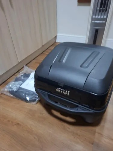 Baú Givi 33 litros