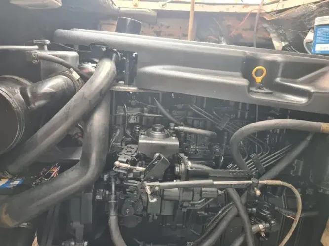 Parelha CUMMINS c/ 2 230 HP - Motor Seminovo