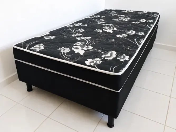 Colchão Box Solteiro 88x1,88 / Bem Conservado - Ótimo Preço