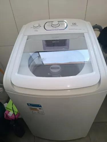Máquina Eletrolux essencial Care 11kg 220v, com garantia. Nova