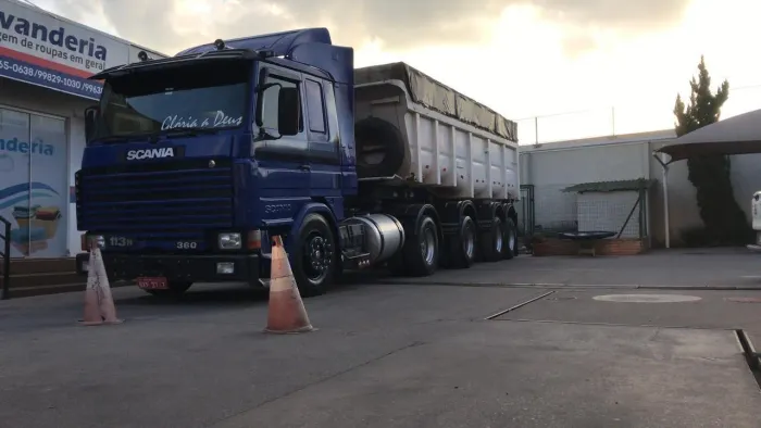 SCANIA 113