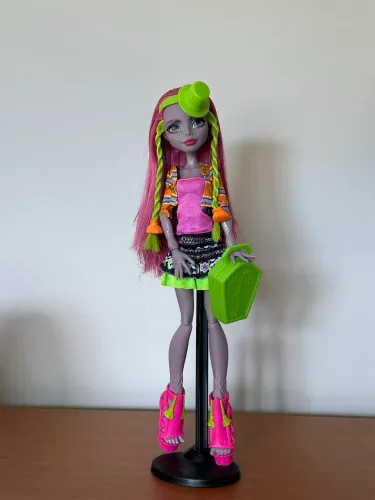 Monster high marisol monster exchange