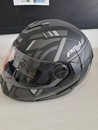 Capacete moto tamanho 59