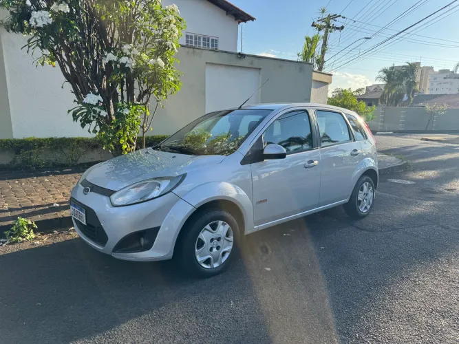 Ford Fiesta 1.6 8V Flex/class 1.6 8V Flex 5P 2013