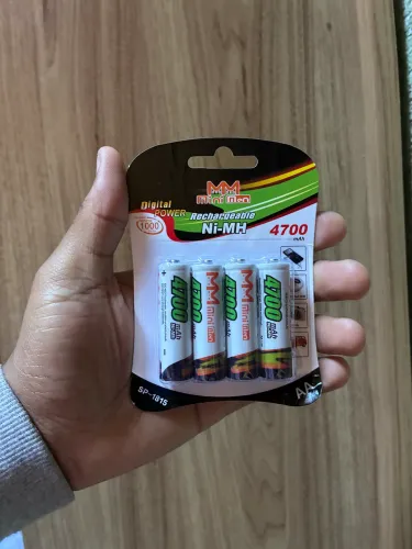 Pilha AA Recarregavel Glacier 4700mAh