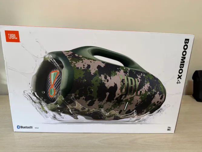 JBL Boombox 4 Bluetooth, nova Lacrada na caixa!