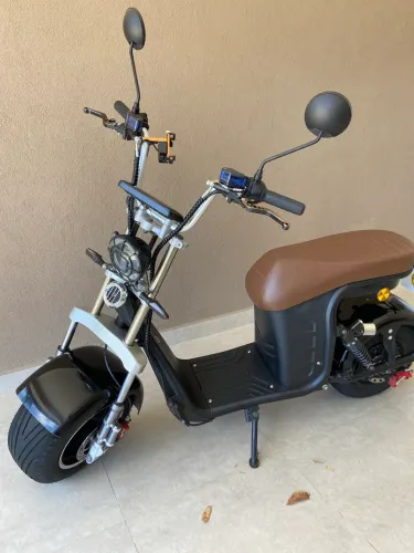 Autopropelido IRun R13 1000w Scooter Elétrica