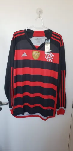 Camisa do Flamengo Tam M Manga comprida com Patch - nunca usada