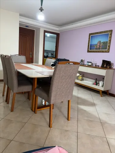 Vaga de empregada doméstica